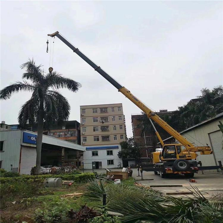 忠县12吨吊车出租一天的收费标准是什么