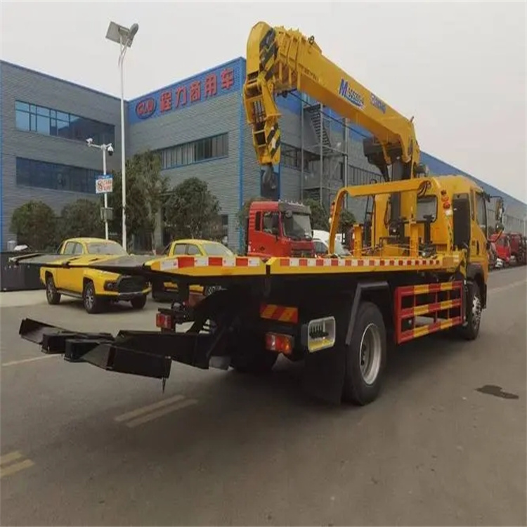 忠县附近小随车吊出租电话，轻松解决搬运烦恼